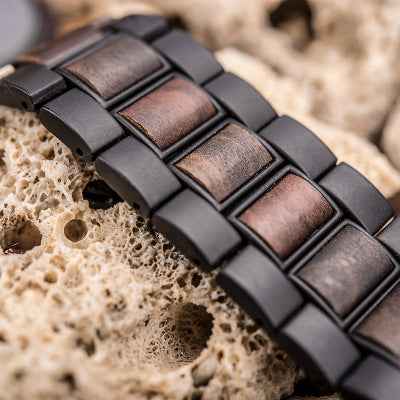 Personalisierbare Holzuhr für Herren von DODO DEER – Luxuriöser Chronograph mit Datumsanzeige und individueller Logogravur