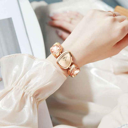 Good-looking Fashion Women&